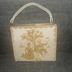 1960’s tapestry carpet snap latch purse